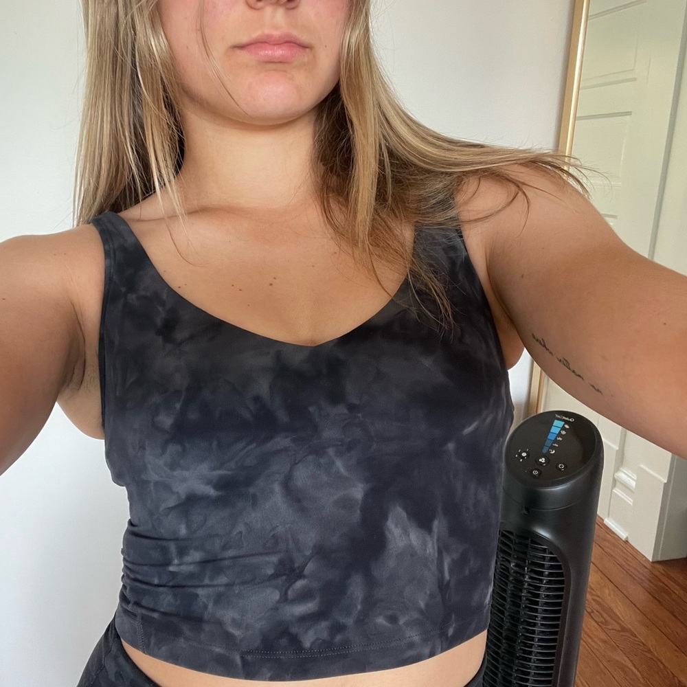 Lulu lemon Align top